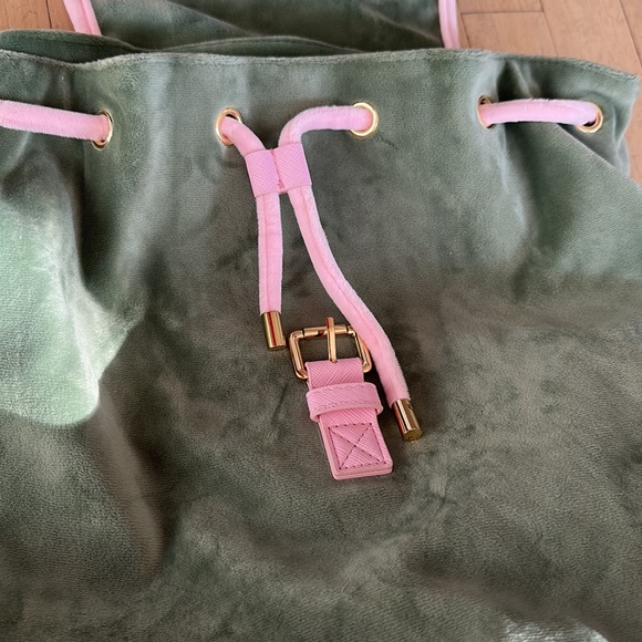 NWT Juicy Couture x Stoney Clover Lane Velour Backpack - Picture 14 of 14
